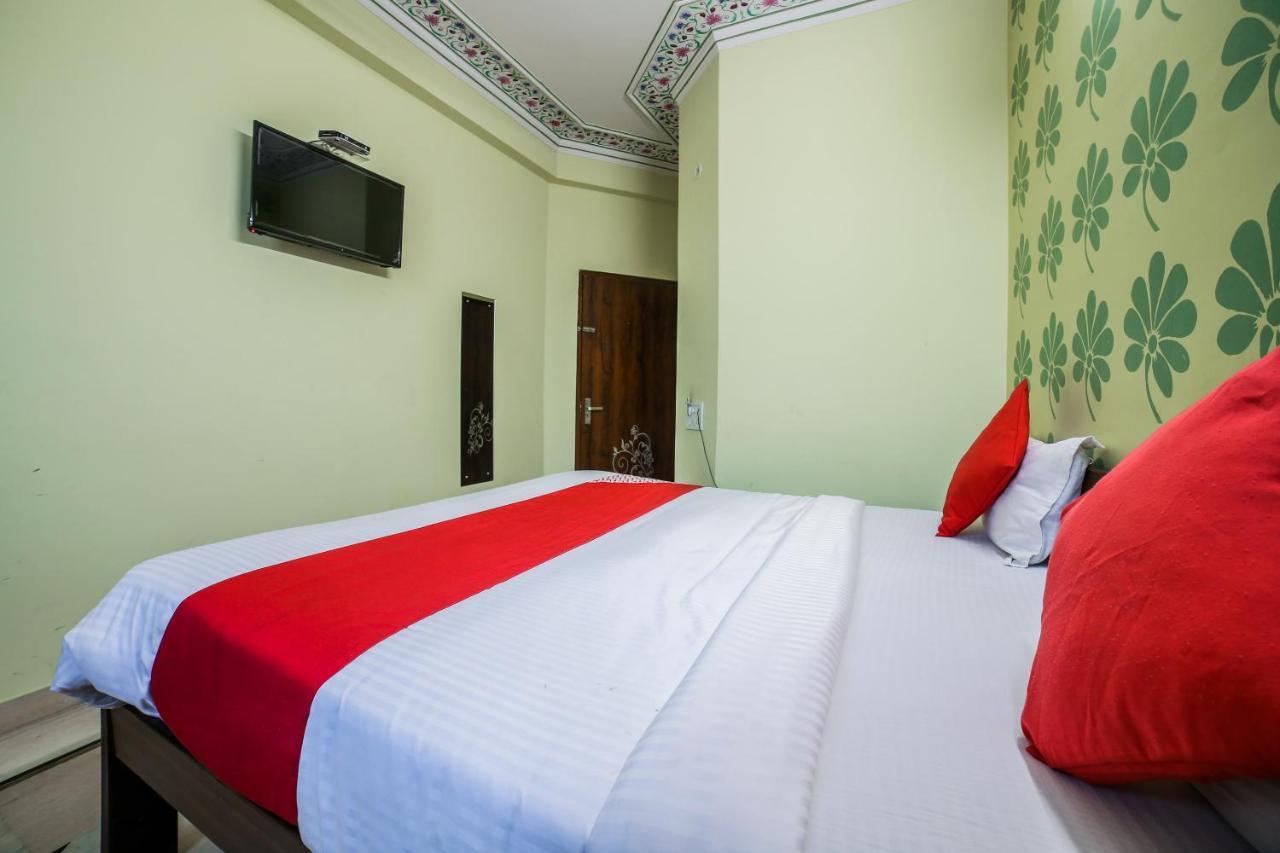 Collection O 36316 Hotel White Palace Džajpur Exteriér fotografie